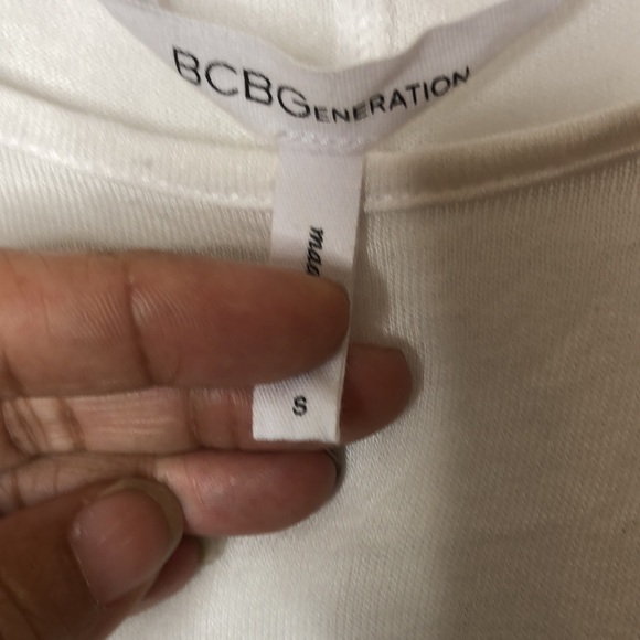 BCBGeneration White Top Stretch Small S - Picture 3 of 7